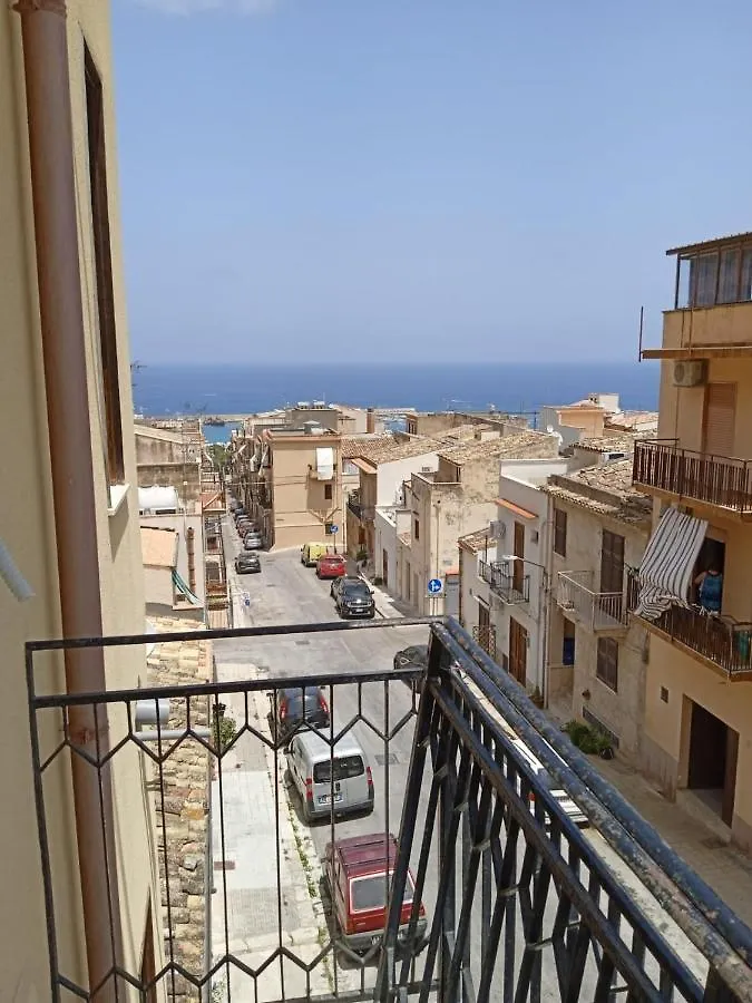 Mary Gery'S Rooms Castellammare del Golfo 0*,